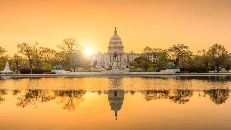Capitol-building-sunrise